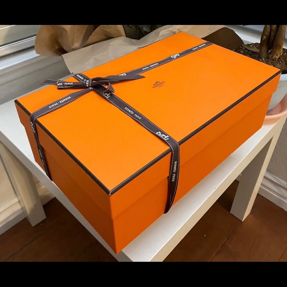 Hermès authentic giftbox
